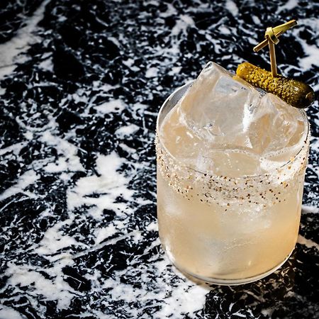 Riggs Washington Dc Hotel Luaran gambar A pear cocktail